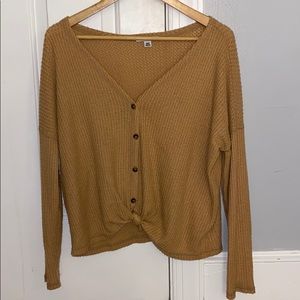 American Eagle sweater
